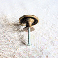 Lådknopp, möbelknopp