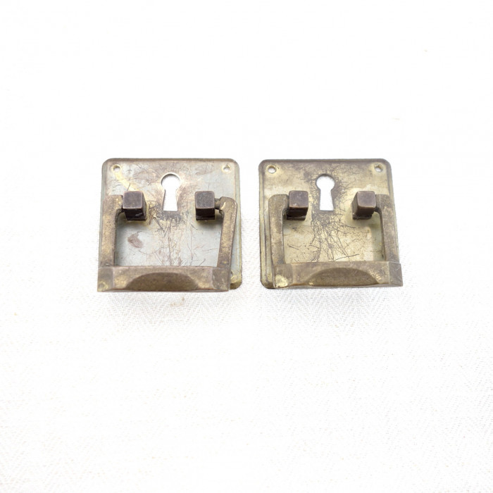 Möbelhandtag med nyckelhål, mässing,