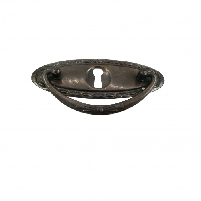 Möbelhandtag med nyckelhål