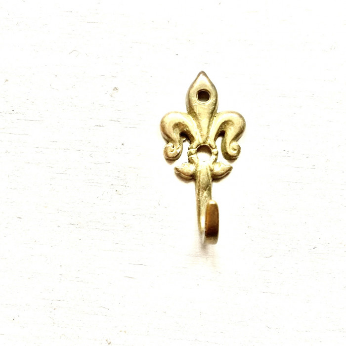 Enkel krok, Fransk liljan, mässing