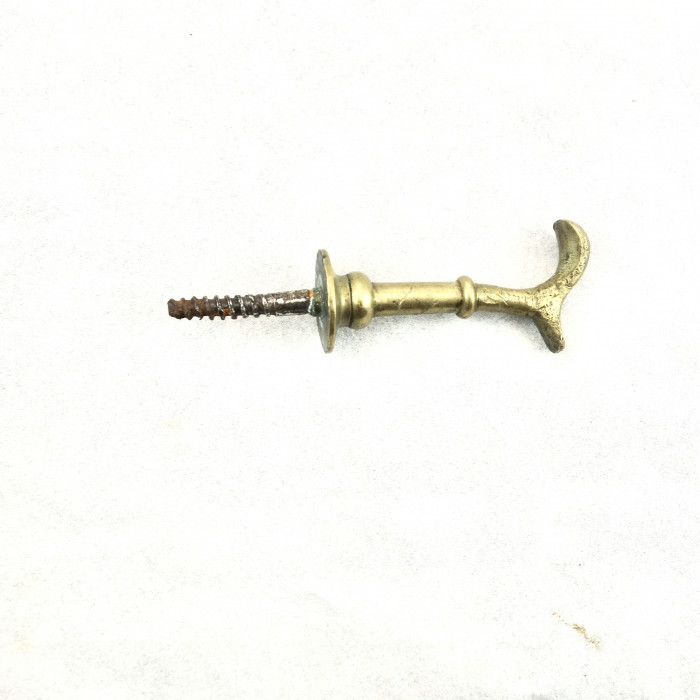 Enkel krok, mässing