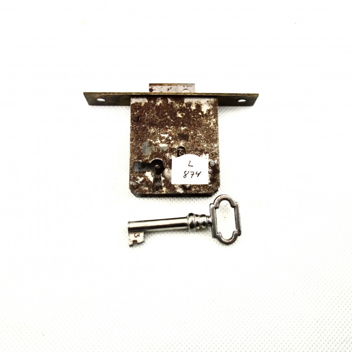 Möbellås 4x4,5 cm