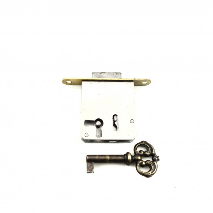 Möbellås 4,5x4 cm, stolpe 7 cm 