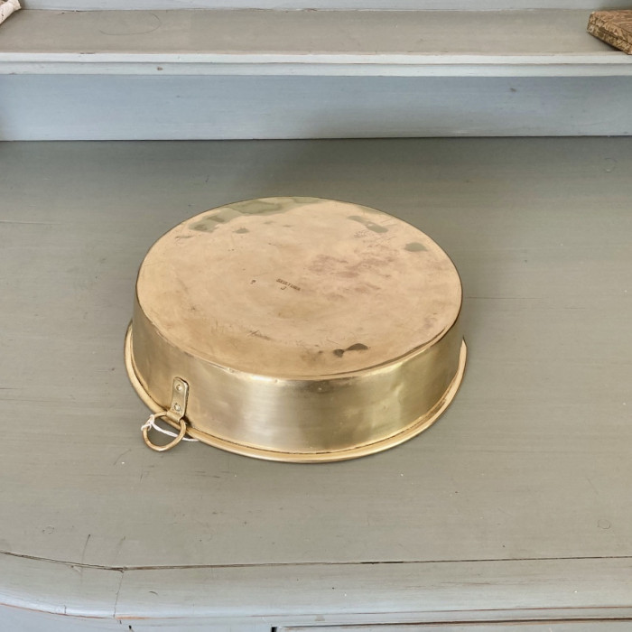 Mässingbunke Skultuna 3